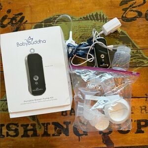 BabyBuddha Portable Breast Pump Kit